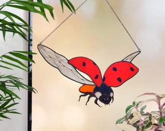 Ladybug in Flight Stained Glass Suncatcher. Handmade Window Hangings for Modern Decor. Perfect Ladybug Garden Decor for Gifts Mom Will Love!