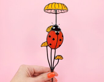 Charming Handmade Ladybug on Mushroom Plant Stake. Stained Glass Garden Decor for Indoor and Outdoor Gardens. Birthday Gift for Friends.