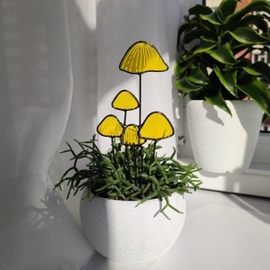 Stained Glass Mushrooms Plant Stakes