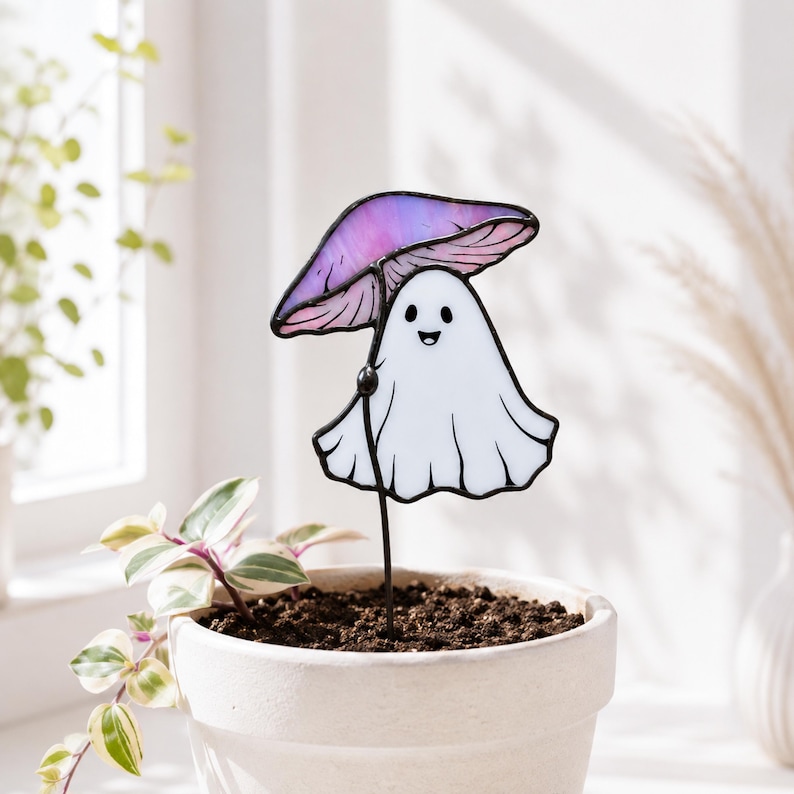 Stained glass ghost under purple mushroom plant stake. Christmas gift for mom. Cute ghost decor, handmade mushroom gift, whimsical garden decor
