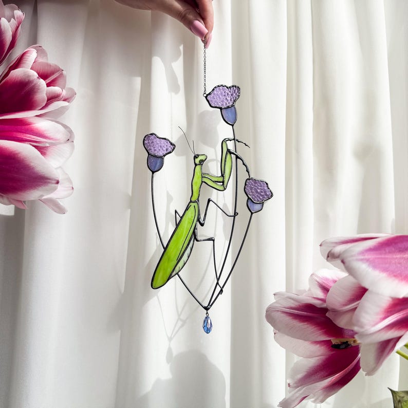 Handmade Stained Glass Praying Mantis Garden Plant Stakes. Unique Bug Lover Gift. Whimsical Home and Garden Decor for Nature Lovers