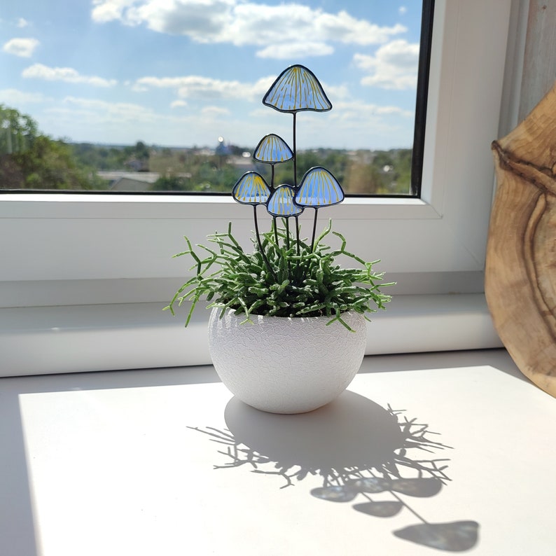 Stained Glass Blue Mushroom for Flower Pot Decor.