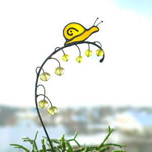 Lily of the Valley Berries with Snail. Stunning Stained Glass Plant Stake for Garden Decor.
