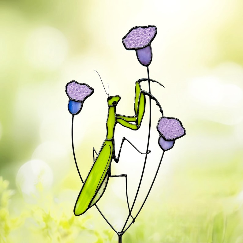 Handmade Stained Glass Praying Mantis Garden Plant Stakes. Unique Bug Lover Gift. Whimsical Home and Garden Decor for Nature Lovers