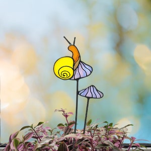 Stained Glass Snail on Mushrooms Plant Stake