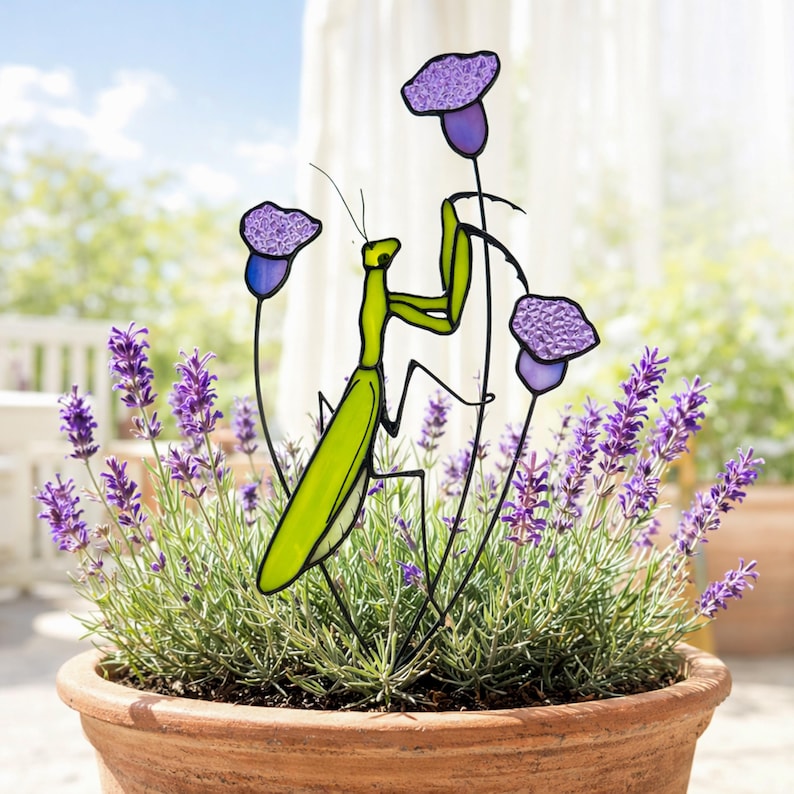 Handmade Stained Glass Praying Mantis Garden Plant Stakes. Unique Bug Lover Gift. Whimsical Home and Garden Decor for Nature Lovers