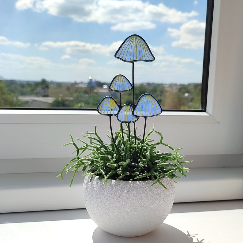 Stained Glass Blue Mushroom for Flower Pot Decor.