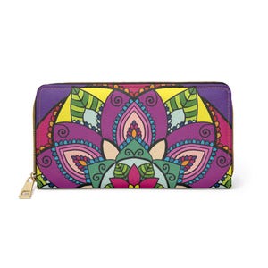 Cartera con cremallera: dibujo a mano con diseño de mandala morado