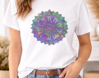 Camiseta Mandala Colorida - Diseño Intrincado