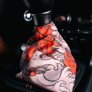 Koi Fishes W Waves Shift Boot