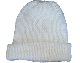 PEARL - handmade knit beanie for adults, white