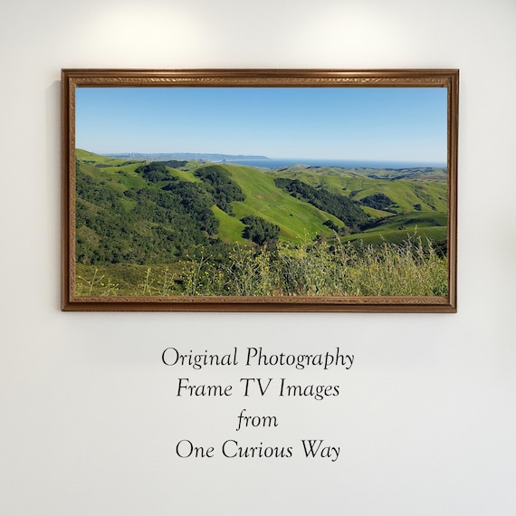 California Coastal Hills Green Landscape Frame TV Art Digital Download