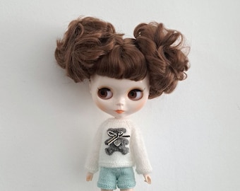 White sweater Blythe Miniature knitted sweater Hand knit doll clothes Fluffy sweater Blythe Sweater bear for Blythe Knitted sweater for doll