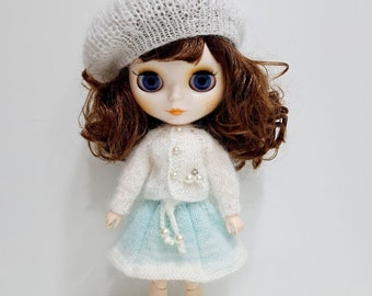 Fluffy set of clothes for Blythe White outfit Blythe Knitted cardigan Blythe Knitted skirt Blythe Hand knit beret Blythe Handmade set doll