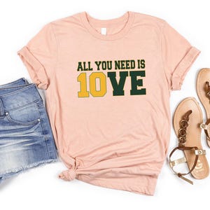 All You Need is Love Packers Shirt, Unisex Shirt, Gift For Her, All You Need Is Jordan Love Football Shirt, Football Lover Shirt afbeelding 4