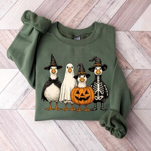 Funny  Halloween Goose Shirt, Goose Shirt, Halloween Ghost Shirt,  Spooky Shirt, Pumpkin Costume Shirt, Halloween Gift, Funny Halloween Tee