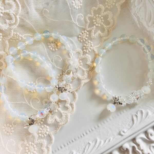 White Opal Stretch Bracelet, Stretchy Bracelets, White Bracelets, Clear Charm Stretchy Bracelets