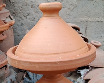 Marokkanische Berber Tajine aus natürlichem Ton