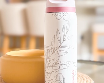 Vaso de 940 ml con grabado de peonía / Botella de agua Owala FreeSip / Taza de viaje con aislamiento personalizado / Regalos para ella / Día de la Madre 2025