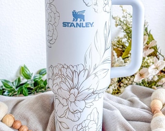 刻印入りハナミズキの花柄スタンレータンブラー、40オンス