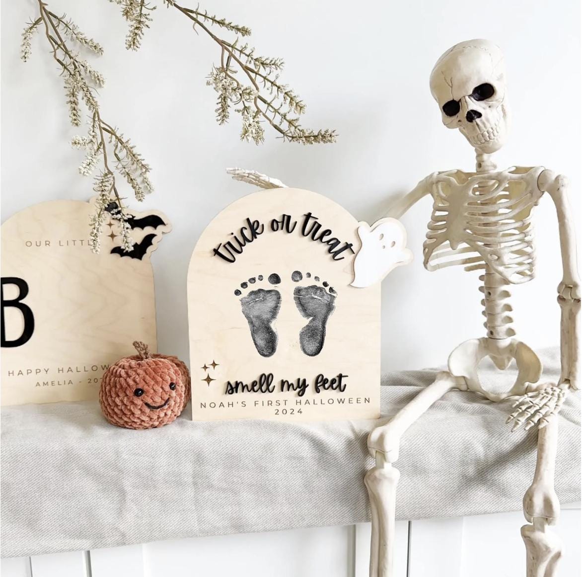 Halloween Footprint or Handprint Art Sign | Trick or Treat | My Little Boo | Baby’s First Halloween Keepsake | Kid Craft | 2024 | Engraved