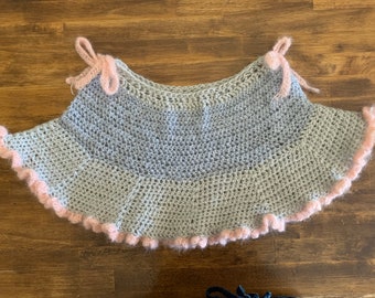 Crochet ruffled mini skirt with bows