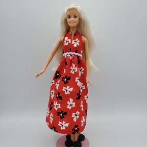 Handmade 70s Style Doll Halter Dress: Retro Mod Fashion