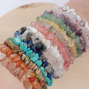 Natural Stone Chip Stretch Bracelet: Handcrafted Semi-Precious Gemstone