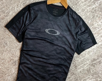 Camiseta con logotipo grande de Oakley