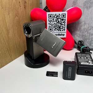 Sony Handycam HDR-TG1 Digital Camcorder 10x Zoom 4GB - BROWN