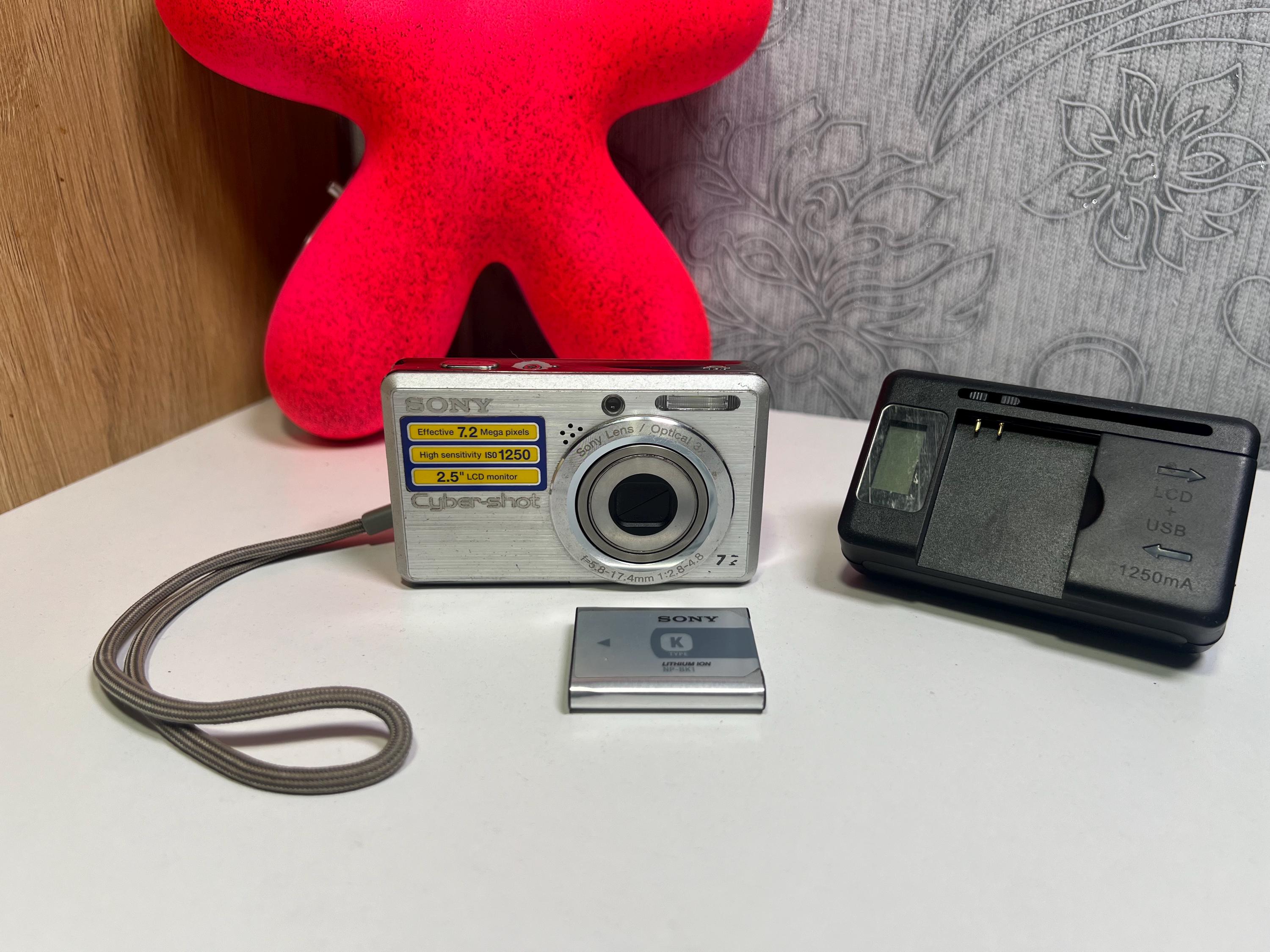 SONY Cyber-shot 7.2メガピクセル コンパクトデジタルカメラ Amazon.com : Sony Cybershot DSCS730 7.2MP Digital Camera