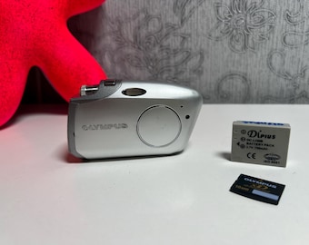 OLYMPUS Ferrari デジタルモデル　2003 デジカメ オリンパス ニュースリリース： FERRARI S.p.A.公認モデル