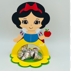 COM mecanismo de colher Porta doces Princesa Branca de Neve - Para esfera de 8cm / 3,15” - Arquivos digitais - svg studio - com abertura pontilhada **GRÁTIS**