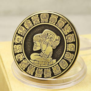 Mayan Kalender Messing Münze - Einzigartige Laser gravierte Kunst mit Personalisierungs-Option - Graviertes Messing Meisterwerk mit Haab & Tzolkin Details