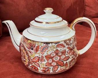 Tetera vintage de porcelana estilo Imari con estampado floral Chintz y detalles dorados de Sadler England.