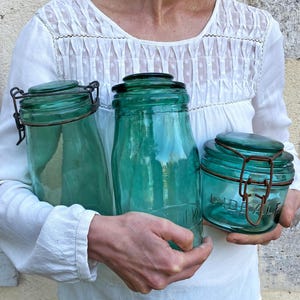 Vintage Franse zware groene glazen inmaakpotten: 1 liter SOLIDEX-pot | L'IDEALE-pot van 500 ml