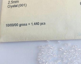 50 szt. oryginalnych koralików Swarovski® Crystal Bicone o średnicy 2,5 mm, 5328, do rękodzieła