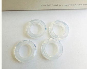 4 stuks Swarovski® Ronde MAT Kosmische Ring 14 mm Ongefolieerd Wit opaal Fancy Stone Foiled Ref: 4139