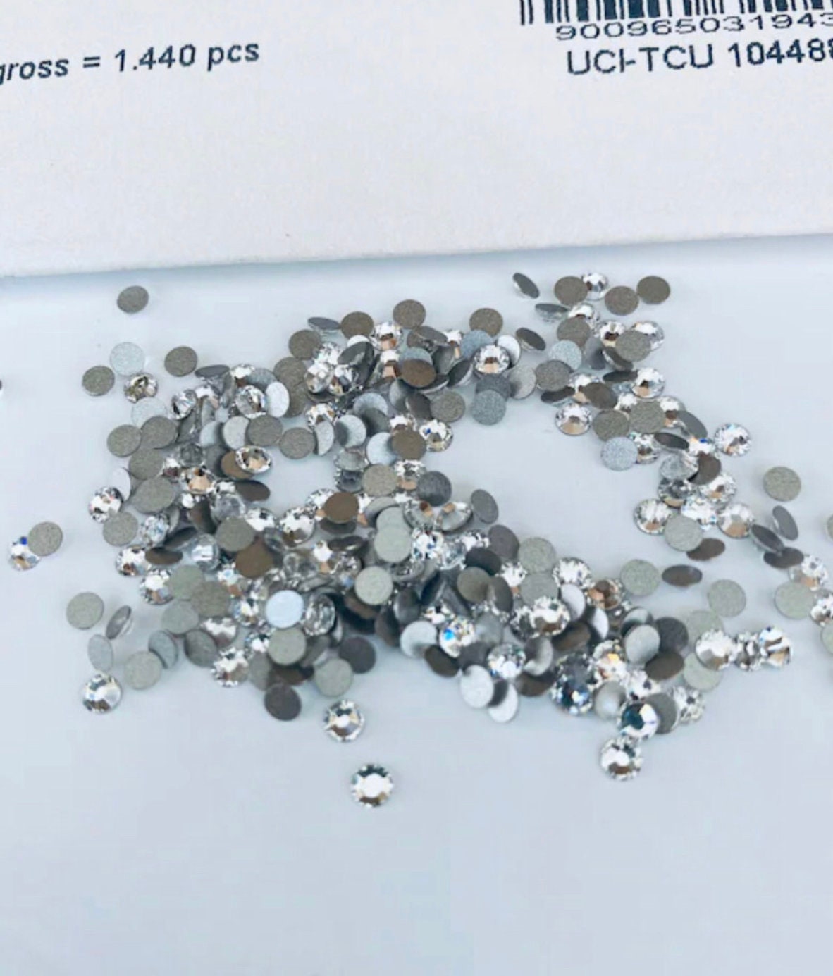 100pcs Swarovski® Crystals Non Hotfix Lead Free Mix Designs Foiled