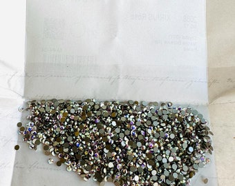 30pcs Swarovski® Ss12 (3mm) AB Crystal Tooth Gem Lead Free