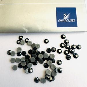 50pcs Swarovski® Jet Hermatite Hotfix stones ss16 Rhinestones flatback 4mm ref:  2028