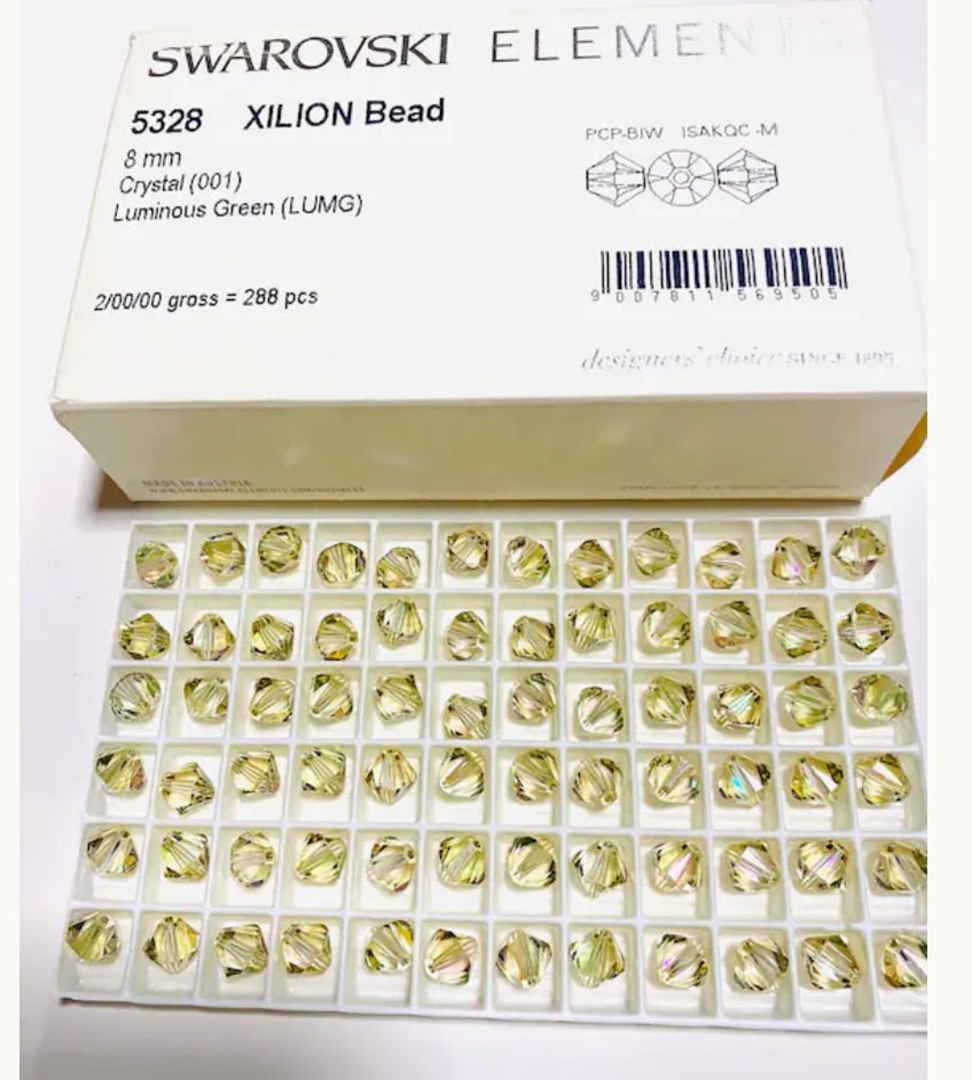 スワロフスキー®クリスタル ルミナスグリーン XILION バイコーンビーズ