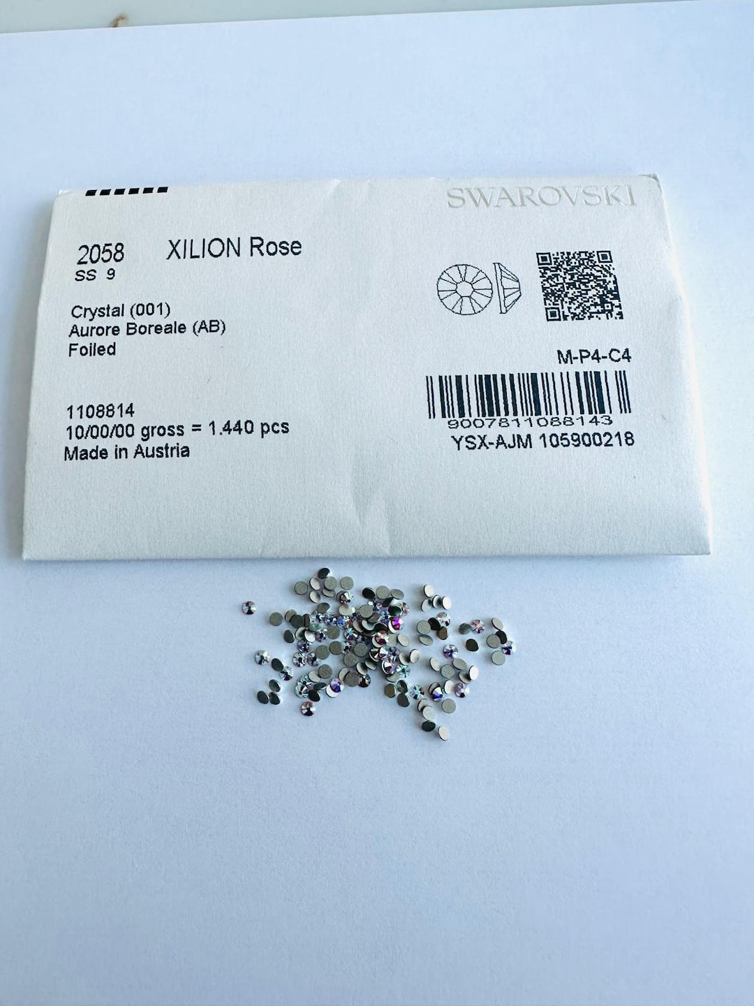 30pcs Swarovski® Ss9 (2.6mm) AB Crystal Tooth Gem Lead Free