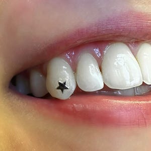 10 pezzi di gemma per denti placcata in argento FLAT STAR metallo 3 mm strass flatback