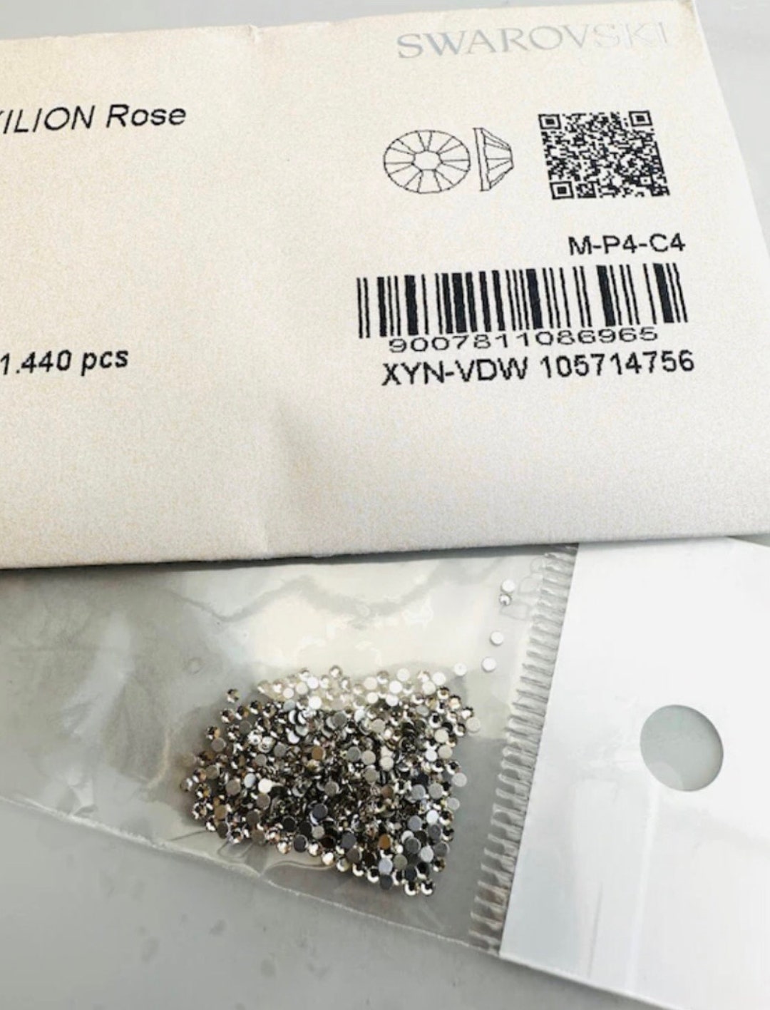 30pcs Swarovski® Ss3(1.5mm) Crystal Clear Tooth Gem Lead Free