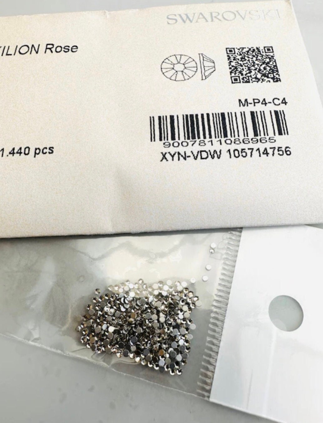 aphrodite様♡*.スワロフスキー♡ SWAROVSKI スワロフスキー ハミングバード ハチドリ 5461872