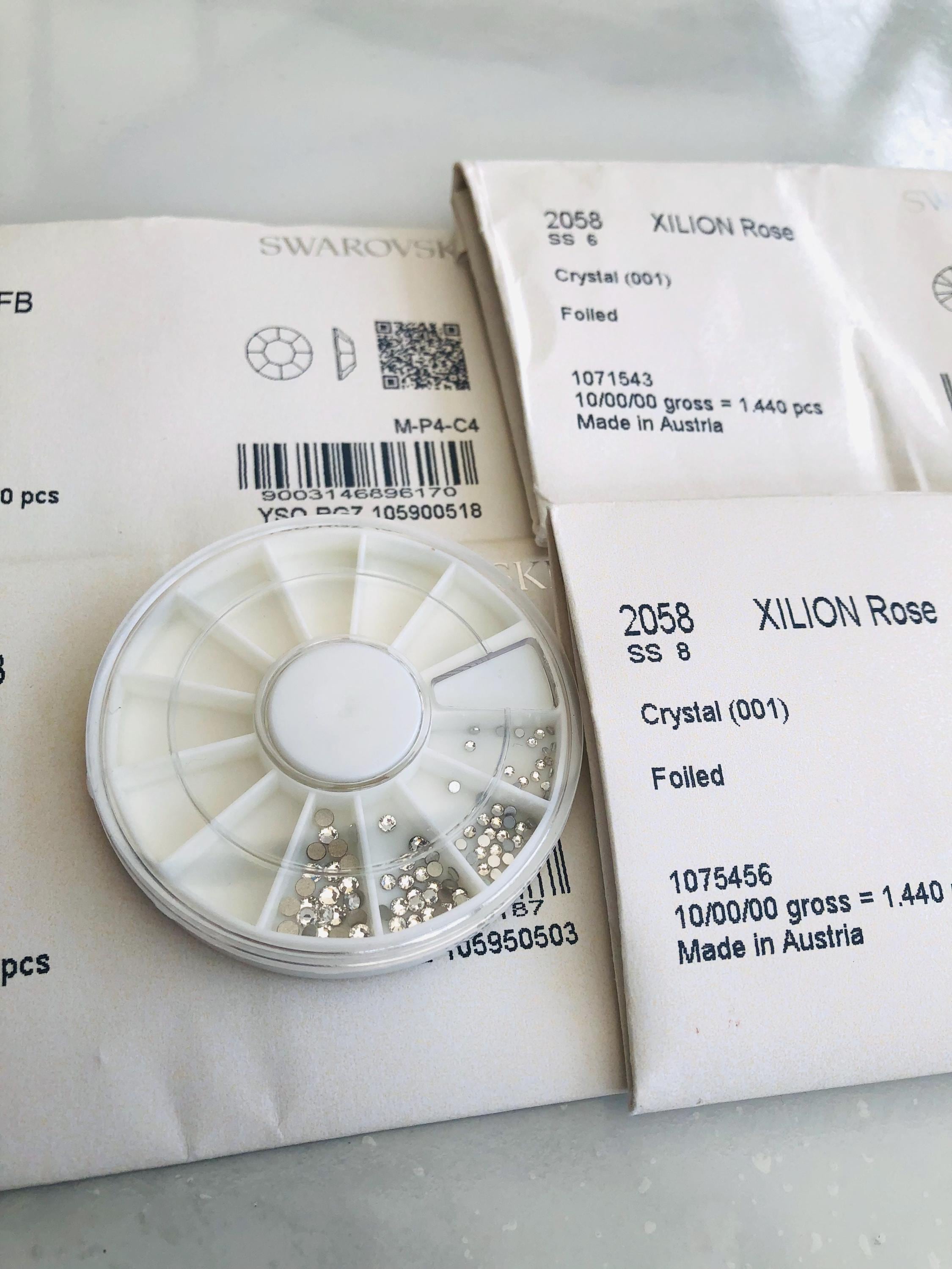 100pcs MIX Tooth Gem Swarovski® Crystal Ss3, Ss4,ss6, Ss8 LEAD