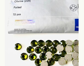 6個入り スワロフスキー® Xilion 10 mm オリビン フォイル 縫い付け