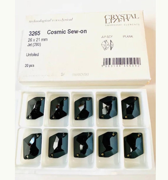 スワロフスキー® ジェット 26 x 21 mm ダイヤモンド クリアフォイル
