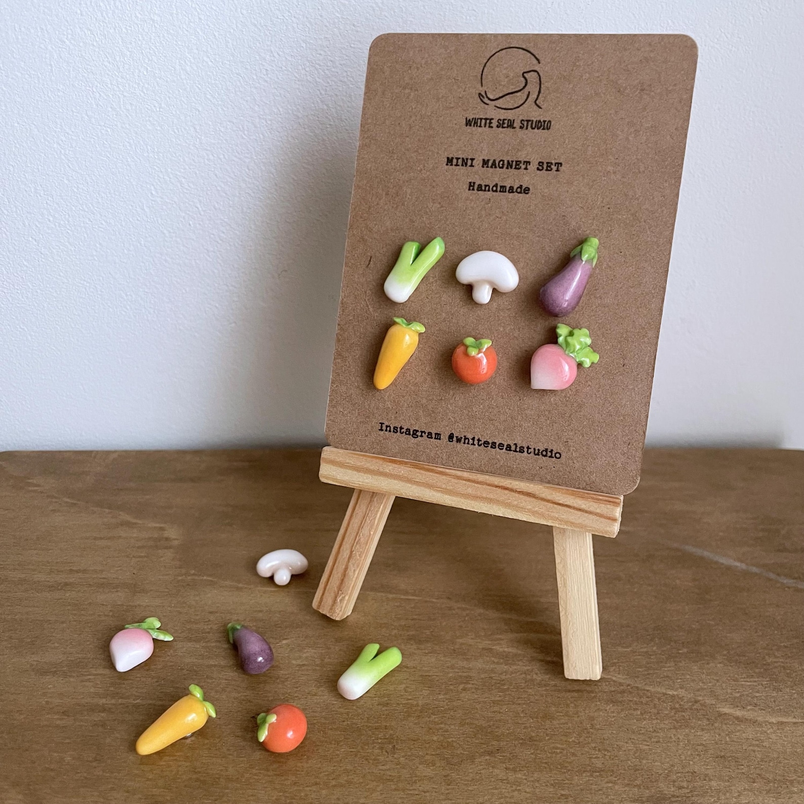 Grey - Quirklets Handpainted Clay Food Item Fridge Magnet 29